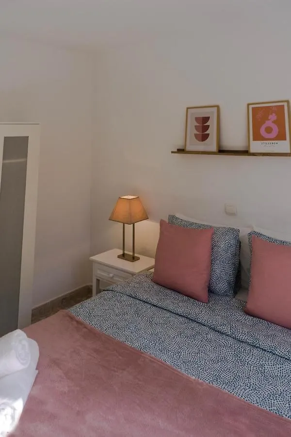 Fuerteventura Beach Vacations And Blue Mango Surf&Fitness Center At Charco Puerto del Rosario  Spagna